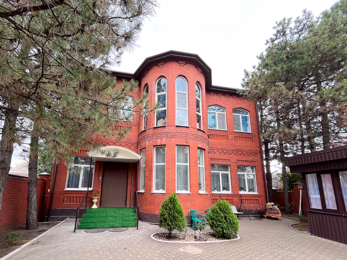 Пансионат Формула Жизни для пожилых граждан, инвалидов СВО г.Ростов на Дону. Медицинский уход в нашем пансионате это неотъемлемая часть забота к постояльцам.