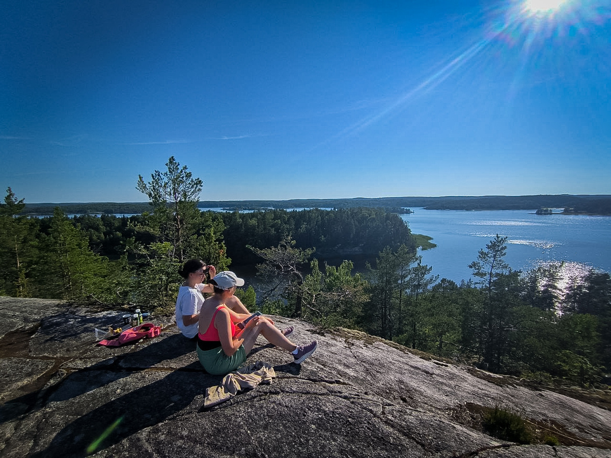 Вид с вершины в Карелии 