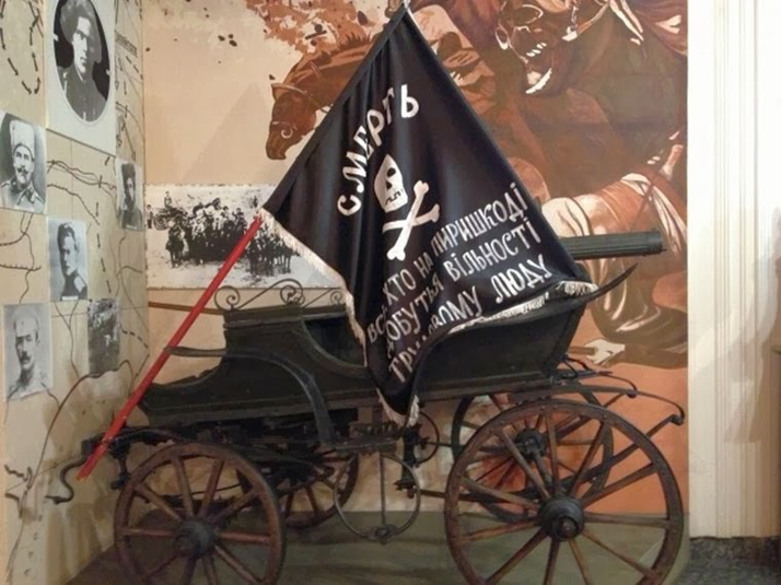 Сохранившийся музейный экспонат легендарной «Тачанки» Махно