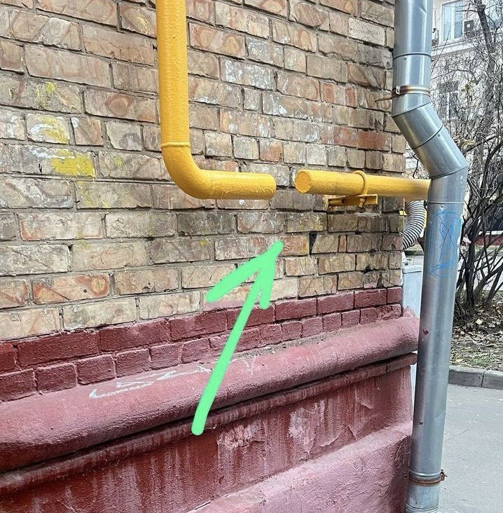 Фото от подписчика: 13 ноября АО "Мосгаз" отключило подачу газа во всем многоквартирном доме по адресу: Можайское ш., д. 11. 