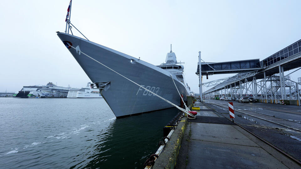     Военные корабли НАТО вышли на патрулирование в Балтийское море REUTERS/Ints Kalnins