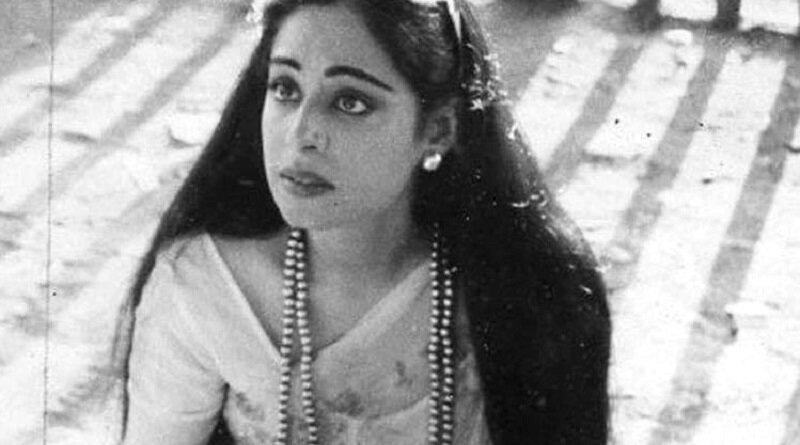 Кирон Кхер в молодости.