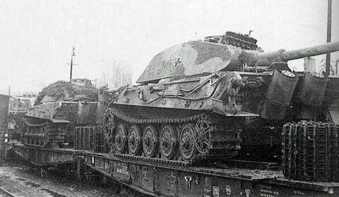 Королевские Тигры прибывают на фронт