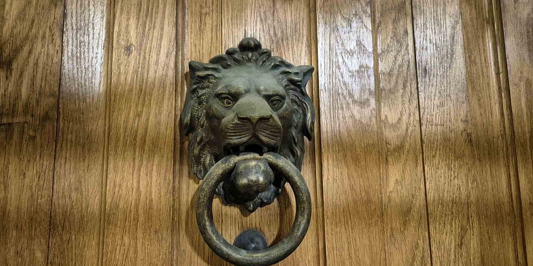 Бюджетный отель в центре Петербурга Park River с интересной историей и необычной атмосферой