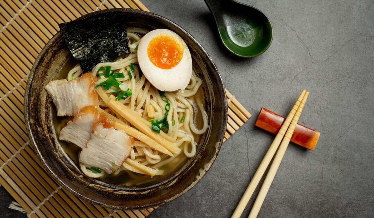     Рамэн на скорую руку: простой рецепт