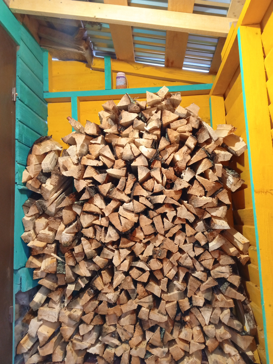 Укладывал полный профан😆😂☺️—  я ! Но как укладывают красиво деревенские , я молчу 👍