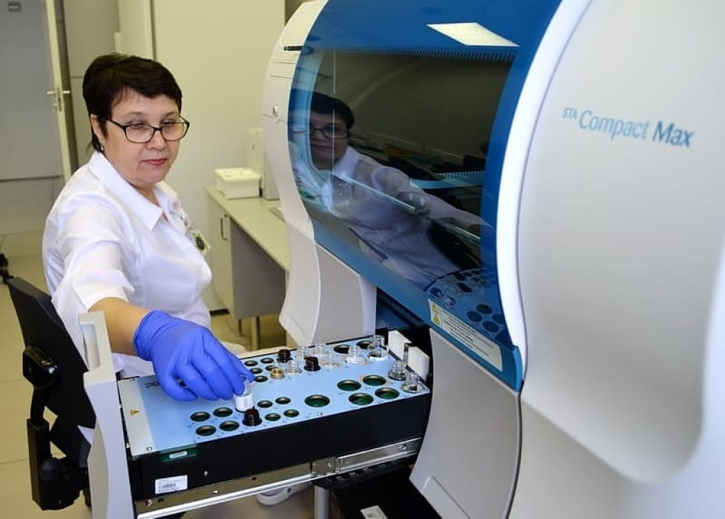    В Югре перепады погоды добавляют работы кардиологам