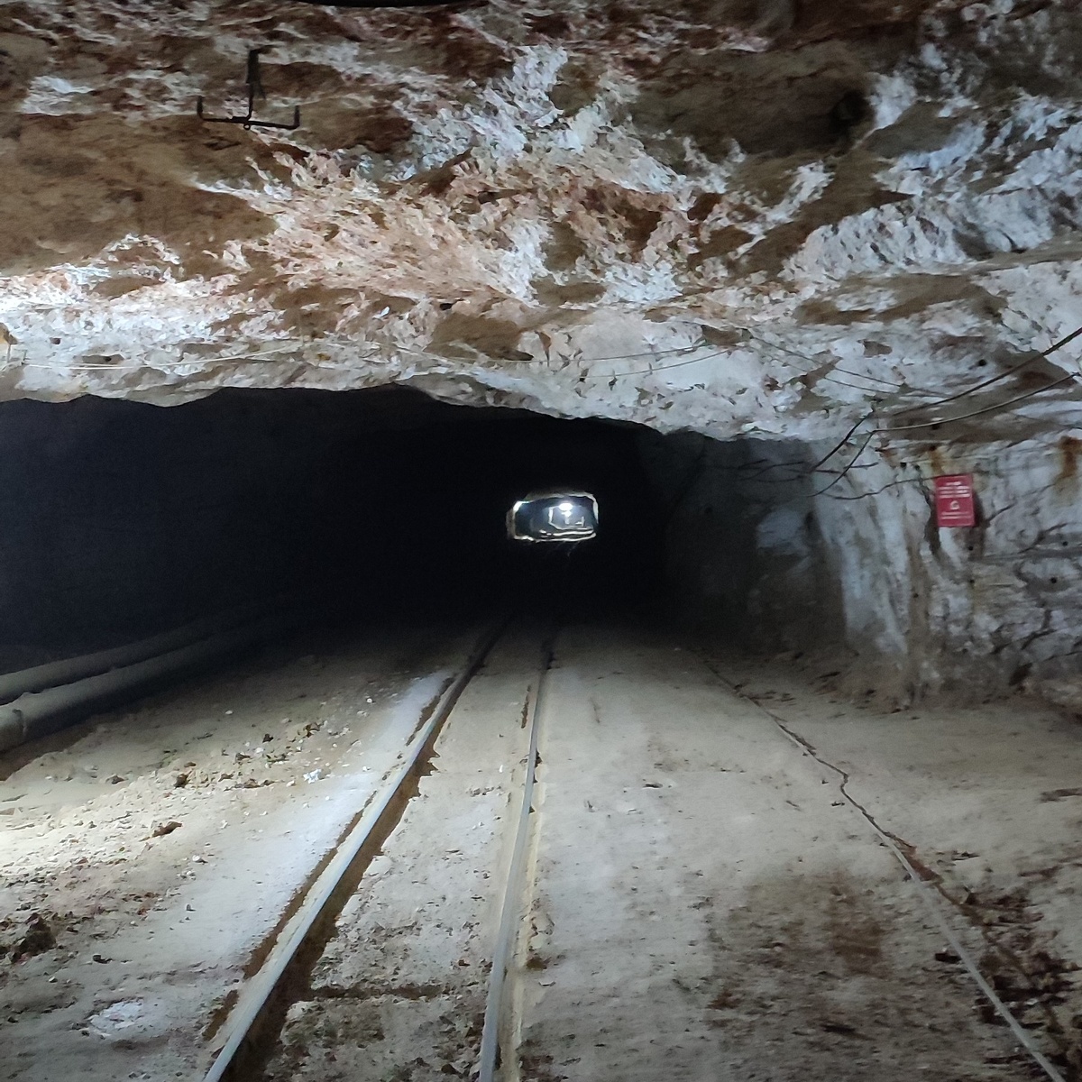 Шахта Пешелань