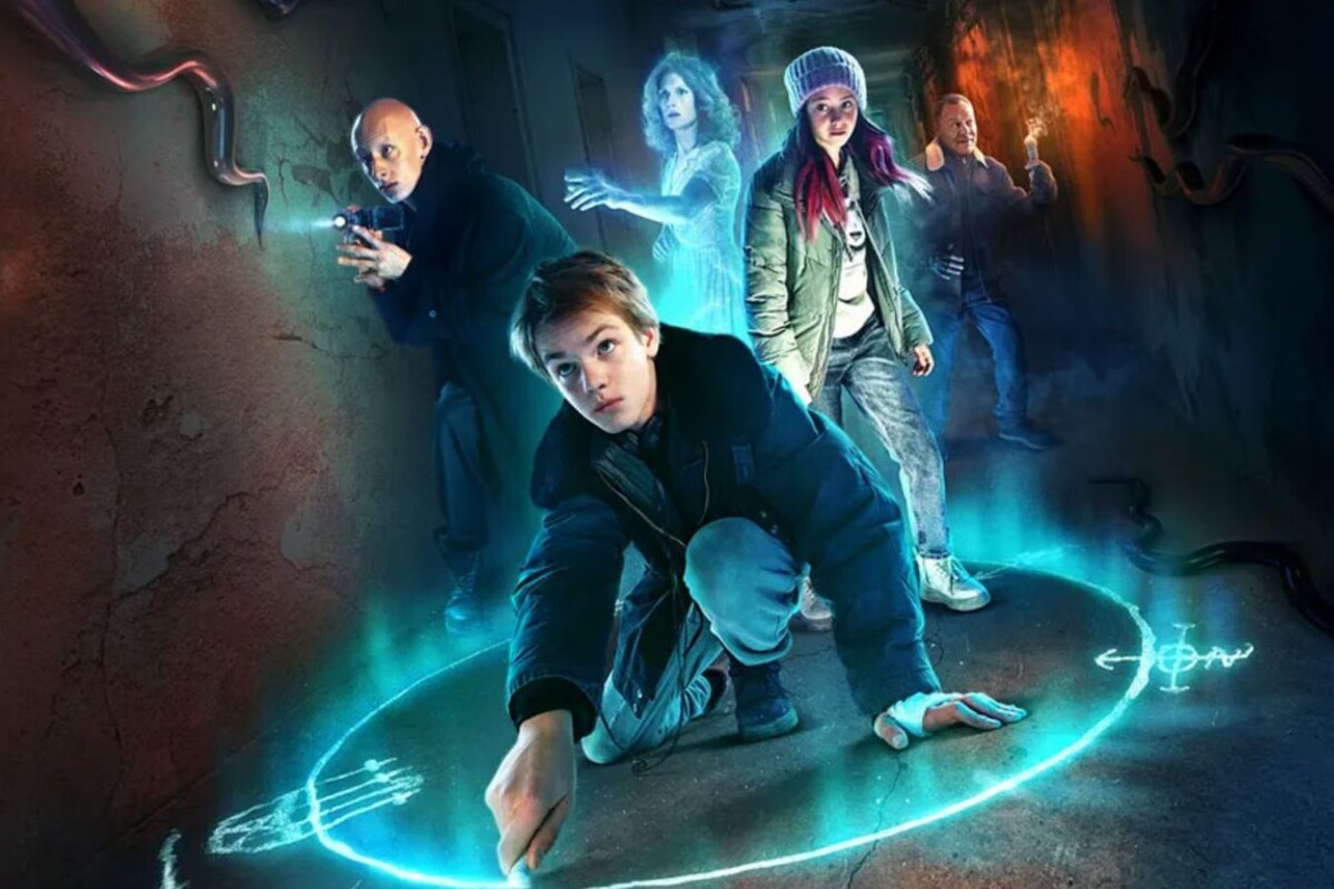 Кадр из сериала "Охотники за призраком" (2024, реж. Д.Тюрин)