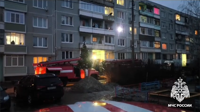 В Торжке 5-этажный дом всполошился с утра из-за непотушенной сигареты