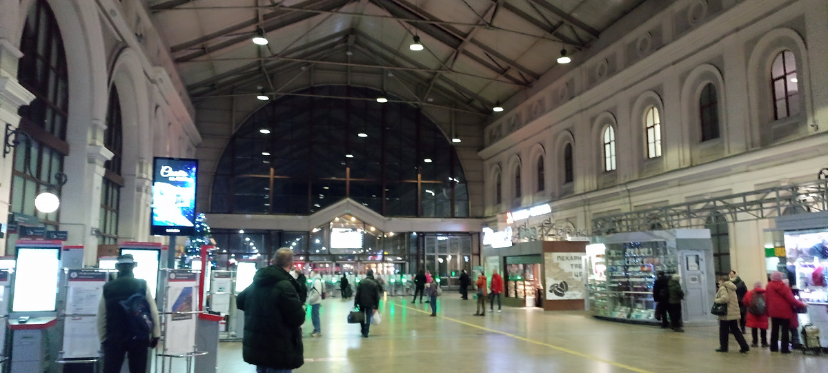 На Балтийском вокзале.