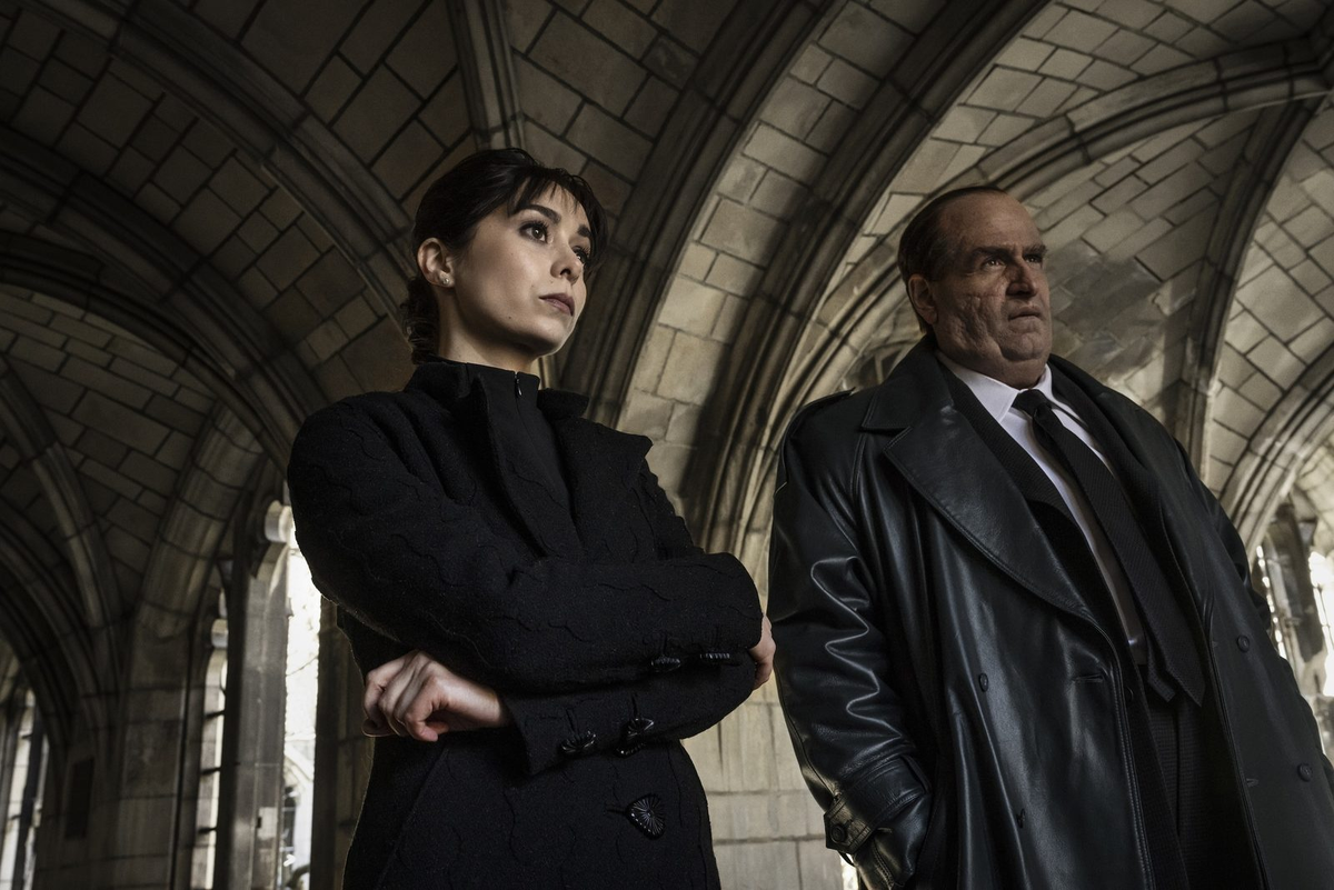 Кадр из сериала «Пингвин»