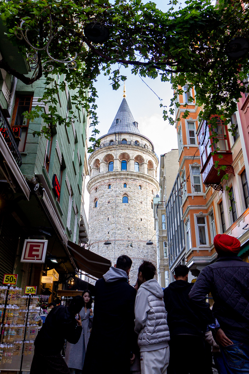 Галатская башня — средневековая генуэзская башня в Галатской части района Бейоглу