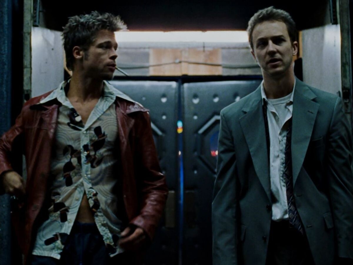 Кадр из фильма «Бойцовский клуб». Режиссёр Дэвид Финчер.