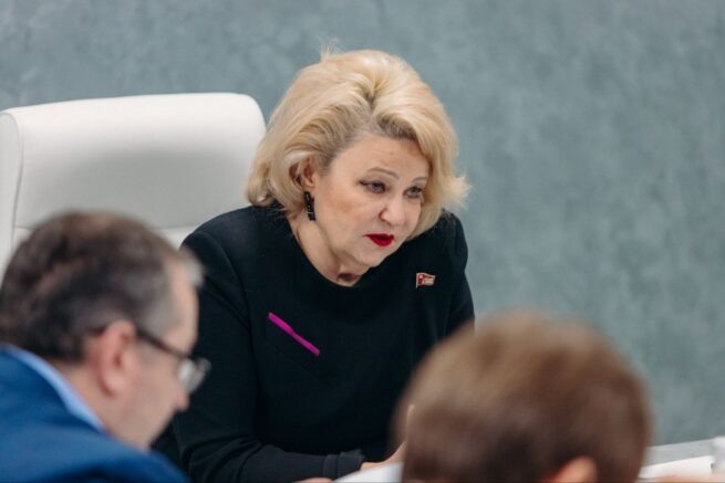    Нина Останина в Анапе/фото t.me/anapaofficial