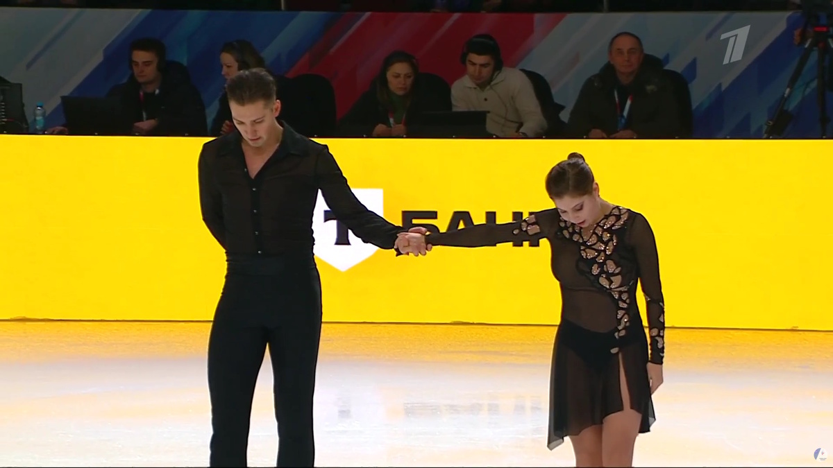 Анастасия Мишина и Александр Галлямов. Фото: стоп-кадр прямого эфира "Первого канала".