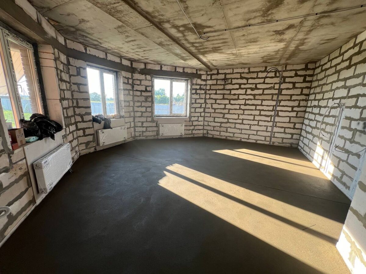 Результат устройства полусухой стяжки пола