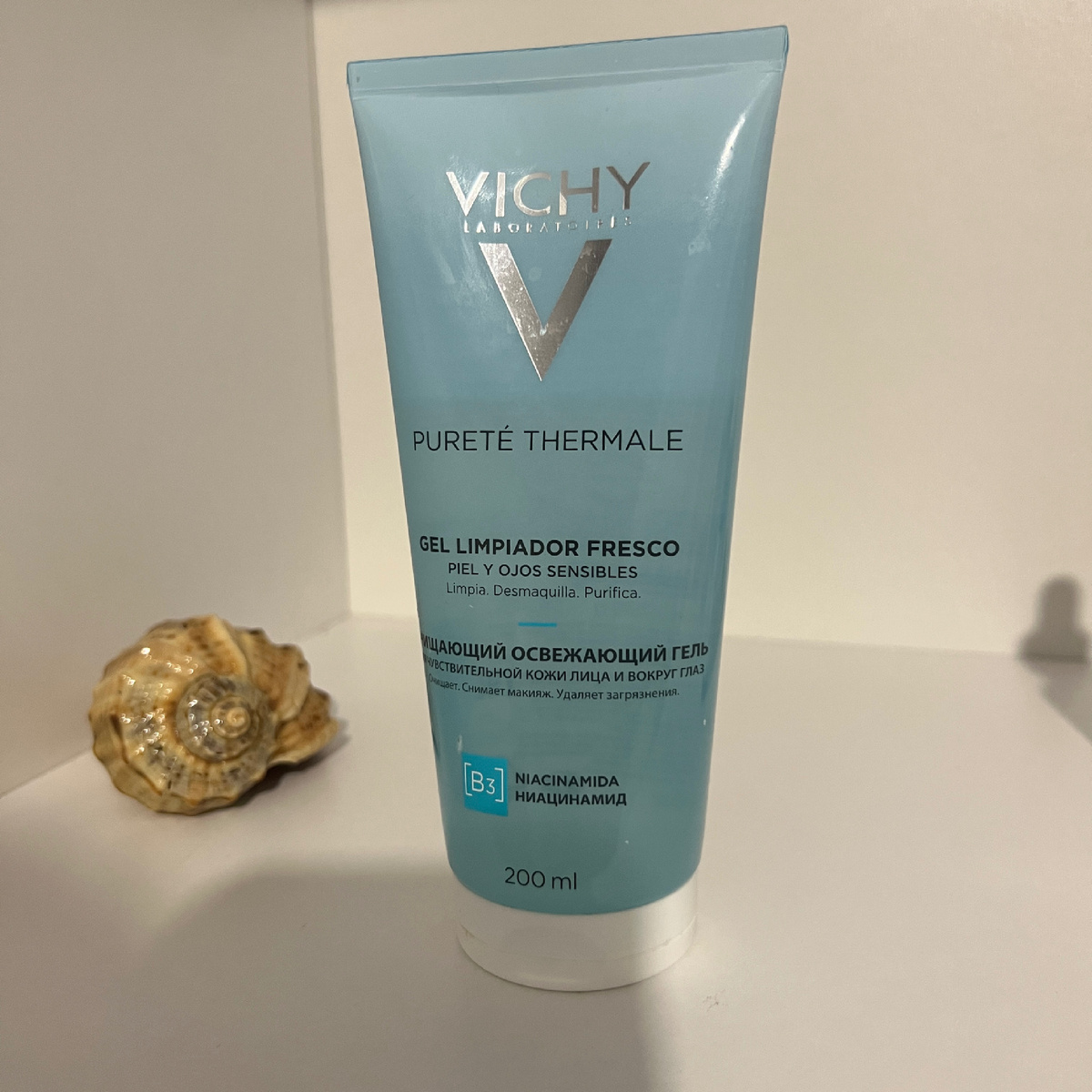 Очищающий гель для чувствительной кожи 