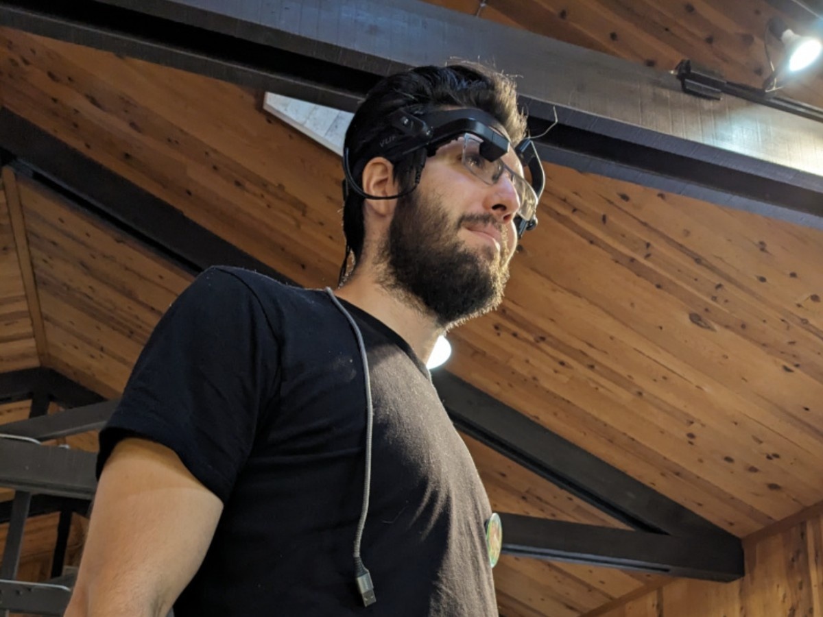    Умелец сделал носимый Linux-компьютер