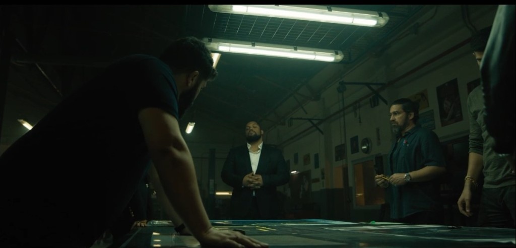 Кадр из фильма "Охота на воров 2: Пантера" 2025г.