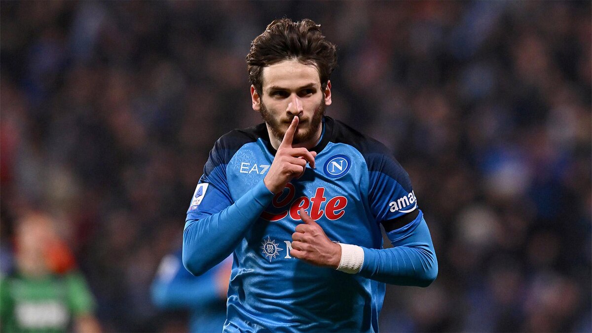 Всего за «Наполи» Квара набегал 107 игр, в которых отличился 30 раз и отдал 19 точных передач