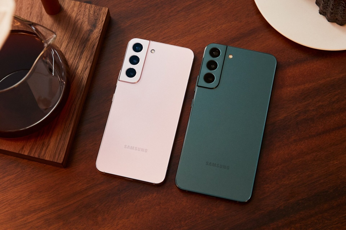Открытый источник Яндекс - смартфоны Samsung
