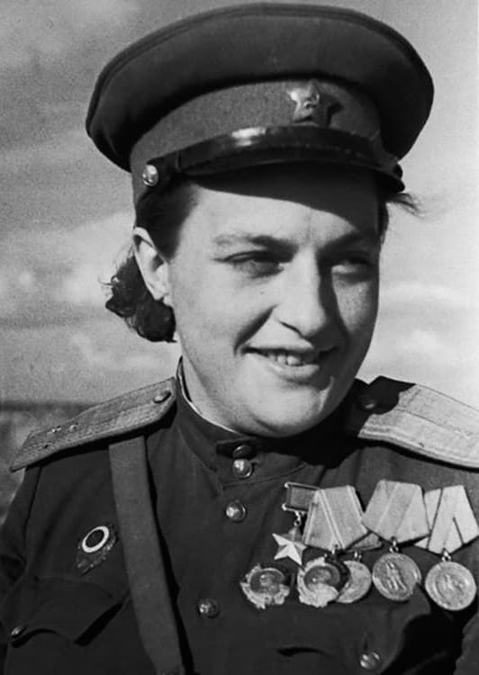 Павличенко Людмила Михайловна 1943 год.