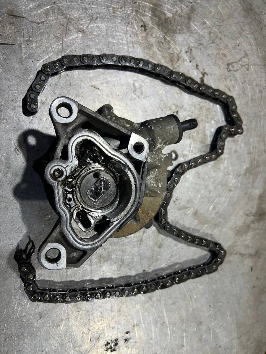 Порванная цепь грм