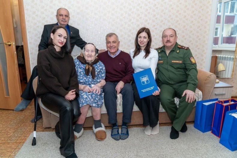 С днем рождения инна открытки красивые