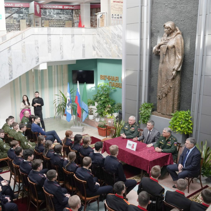 В Иркутской области могут возвести объекты высшего военного командного училища минобороны. Рассматриваются площадки в Ангарске и Шелеховском районе, об этом сообщил губернатор региона Игорь Кобзев.