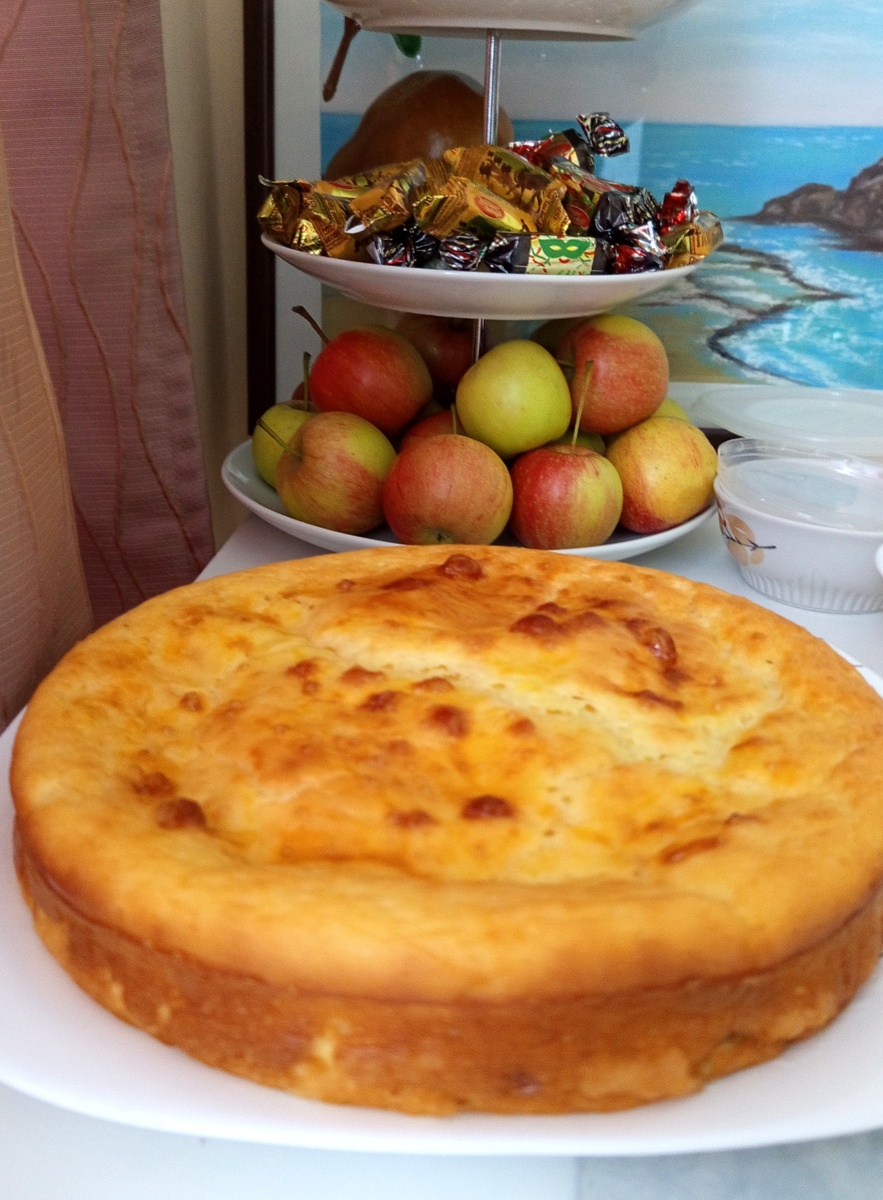 Пирог заливной с луком и яйцом. Съели уже )