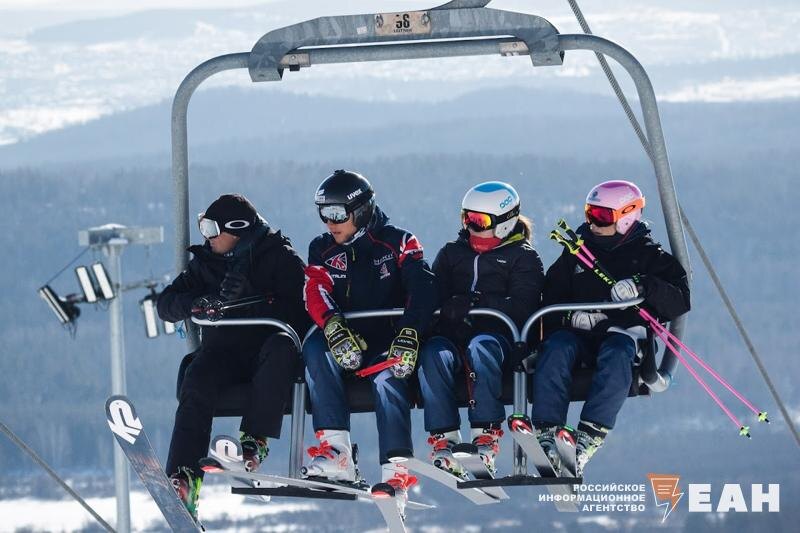    ЕАН / При падении школьница серьезно травмировалась