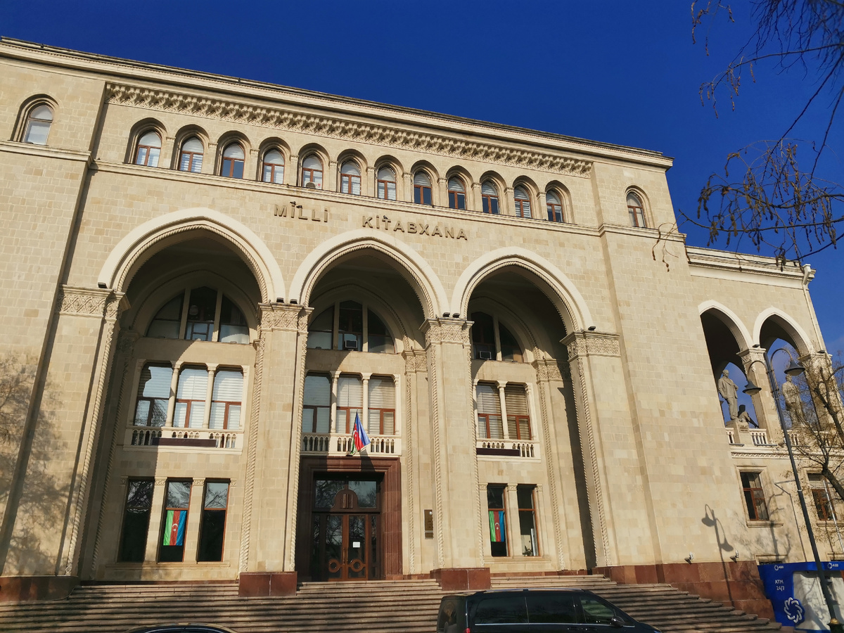 Зима в Баку