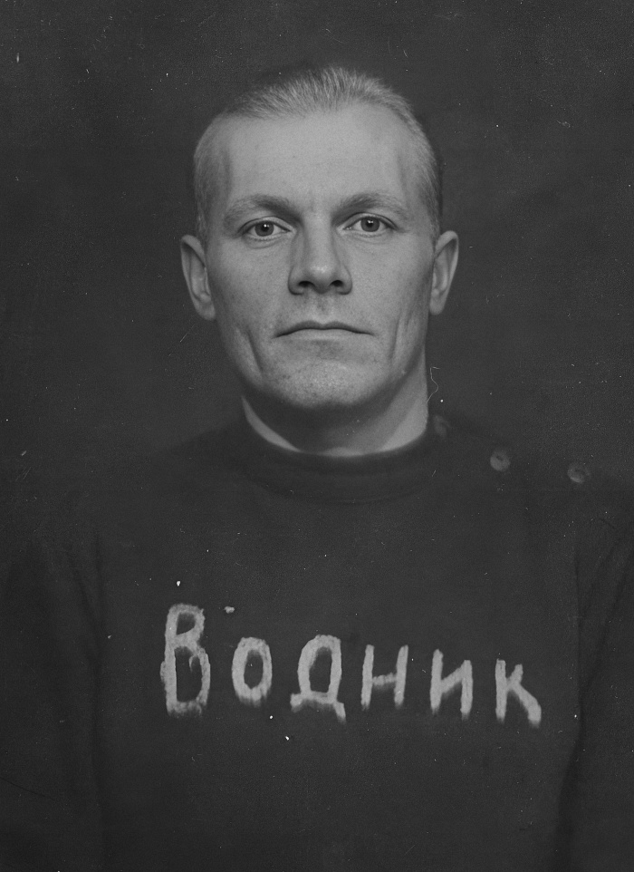  Анисим Пушкин - хоккеист архангельского «Водника».