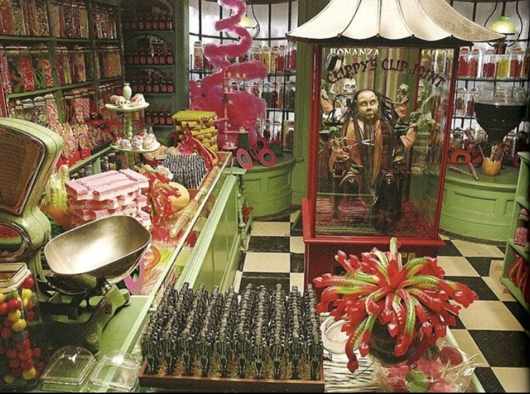 Магазин «Сладкое Королевство» в Хогсмиде