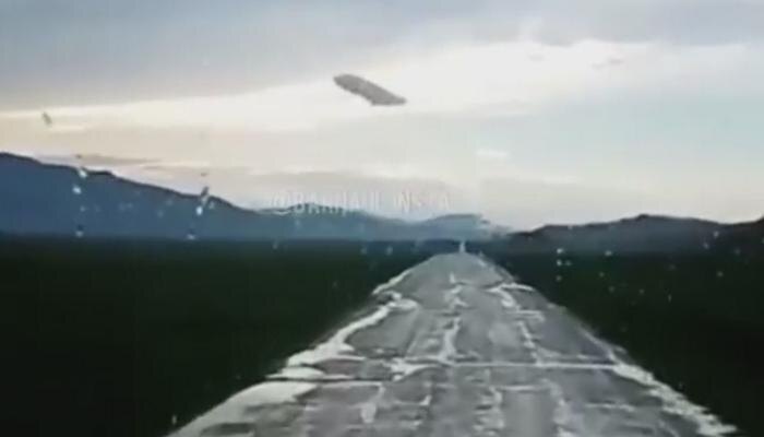 Изображение взято с сайта https://ic.pics.livejournal.com/soull24/86528825/518994/518994_original.jpg