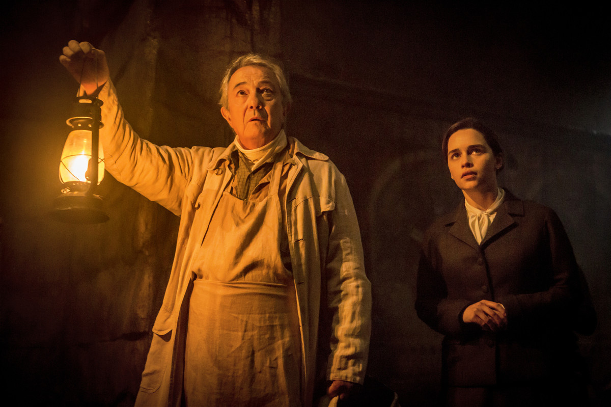 Пролистните изображение, чтобы увидеть следующий кадр из фильма «Голос из камня» (2017)