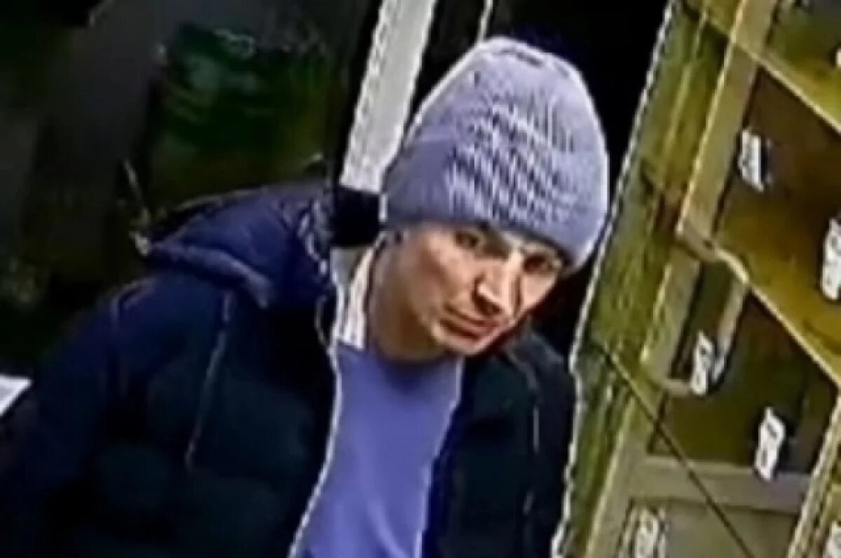    В Тольятти ищут подозреваемого в краже с банковской карты