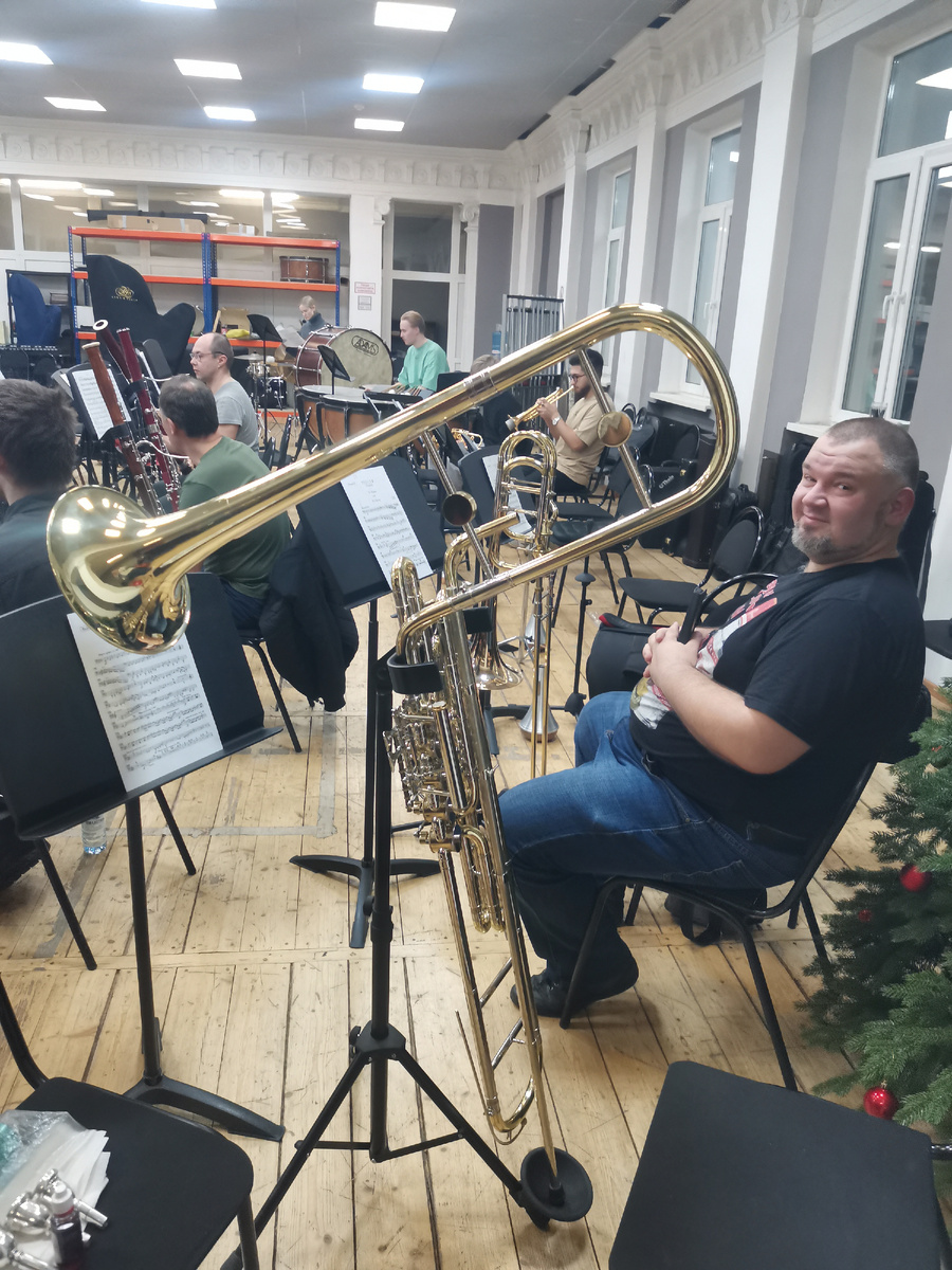 Не тромбон и не туба, а что-то между ними - чимбассо. Фото автора