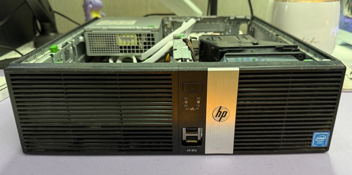 HP RP5 Retail в качестве NAS-сервера.