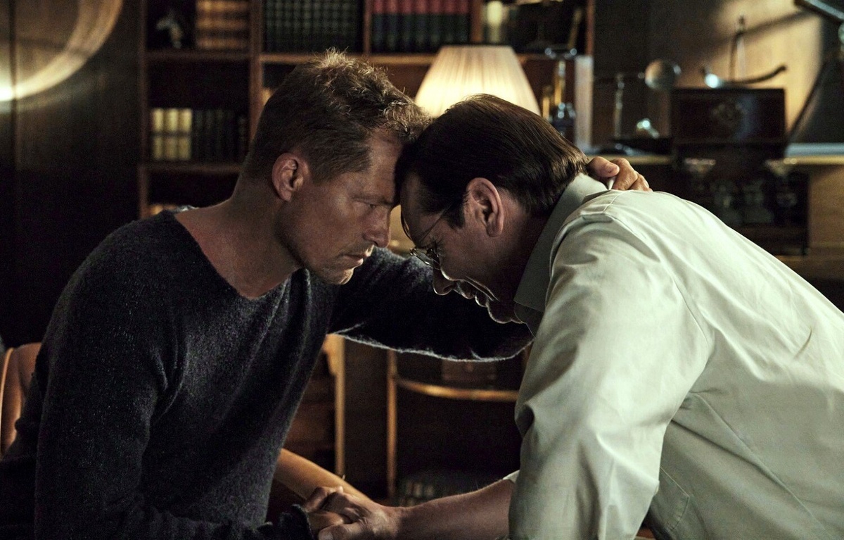 Кадр из фильма. Главные герои в исполнении Тиля Швайгера и Михаэля Мертенса