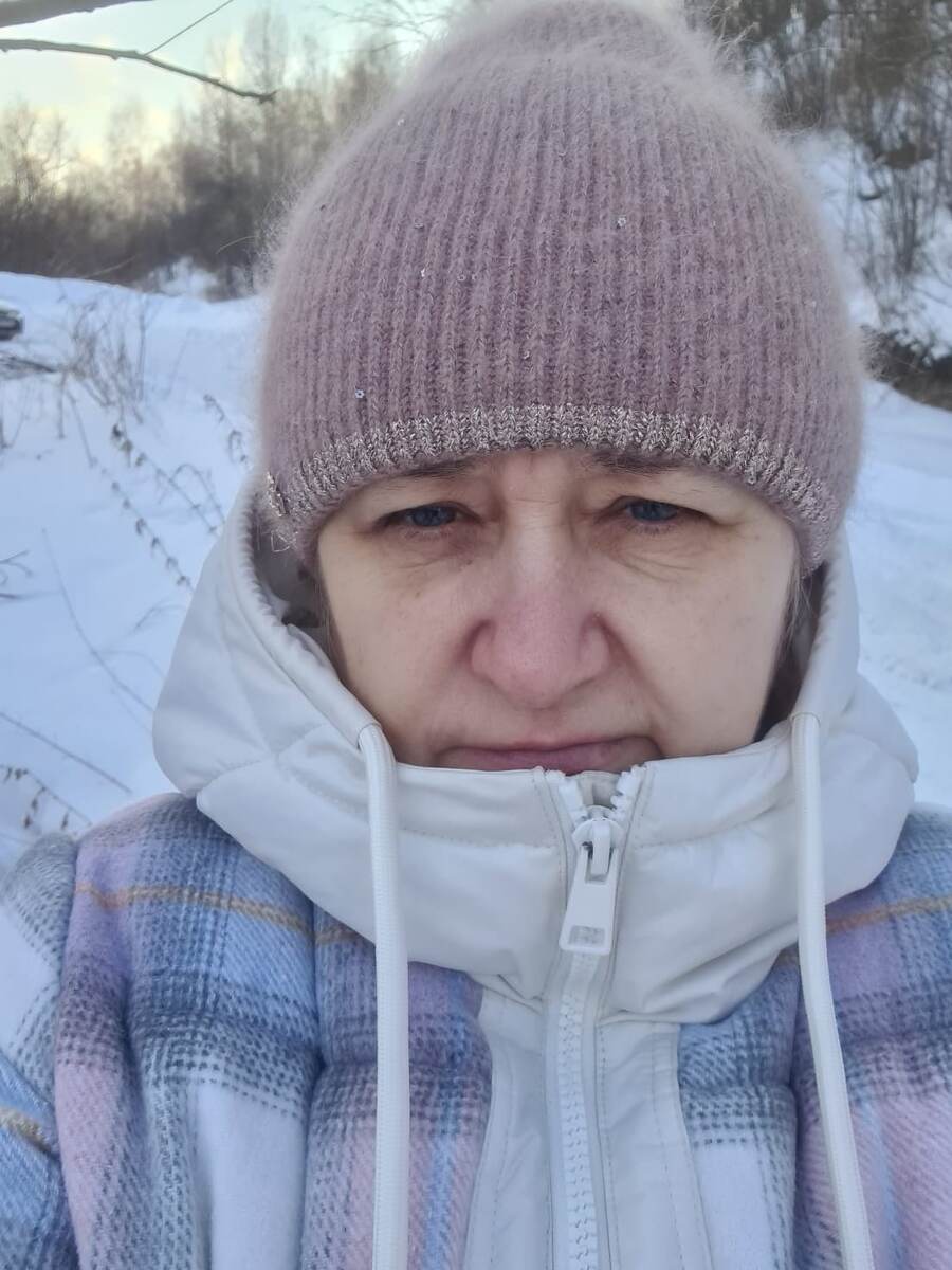 Автор в очереди к роднику