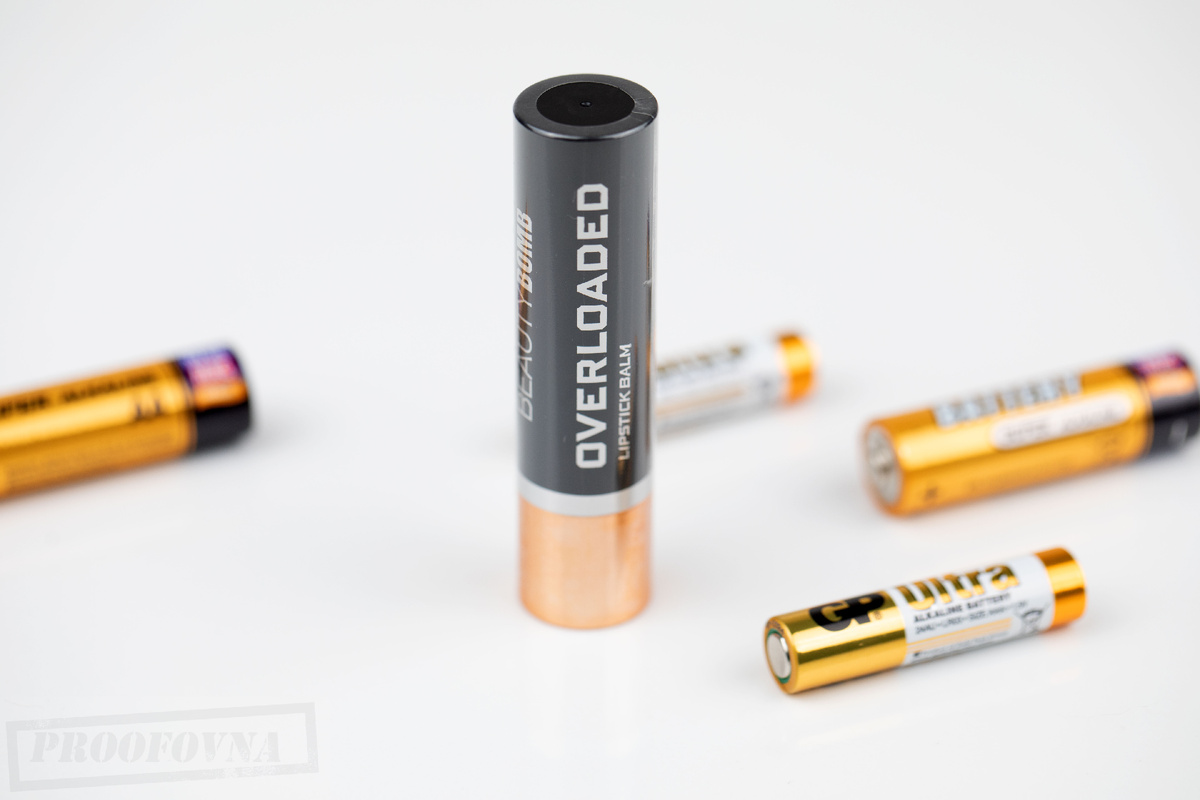 Помада-бальзам для губ Cyberbomb Overloaded BEAUTY BOMB