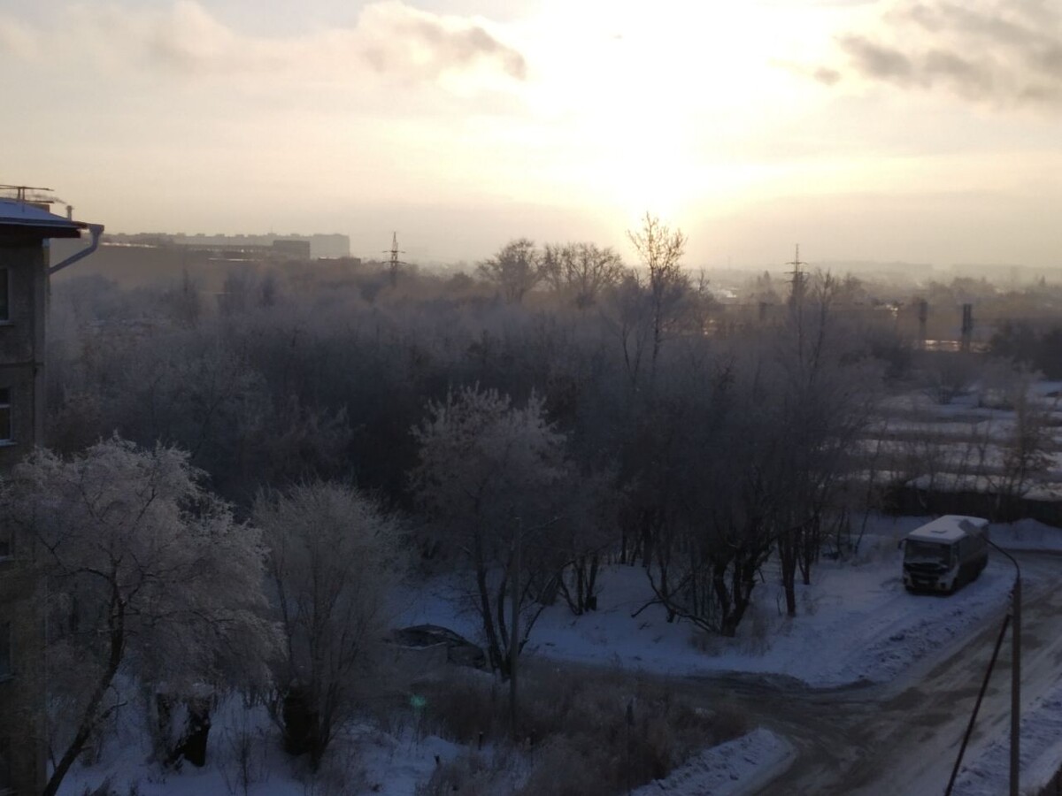 Рано утром то в окно показывали вот такое