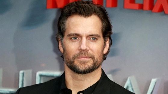    Звезда "Ведьмака" и "Человека из стали" Генри Кавилл стал отцом Андрей Бурков