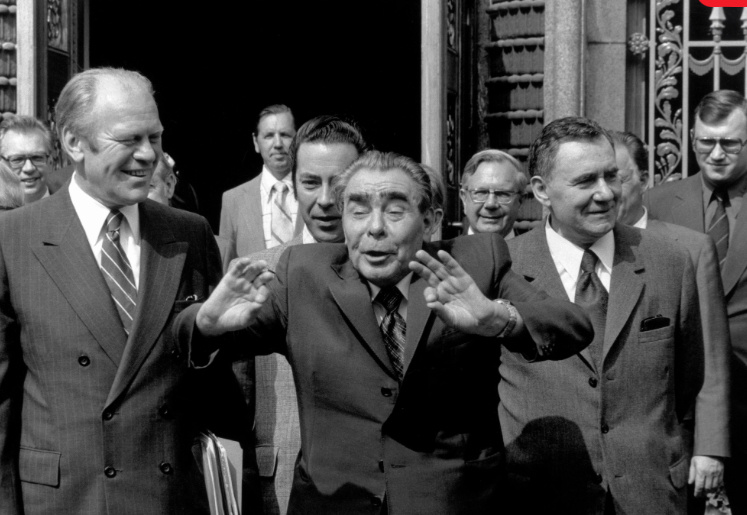 Леонид Брежнев и Джеральд Форд