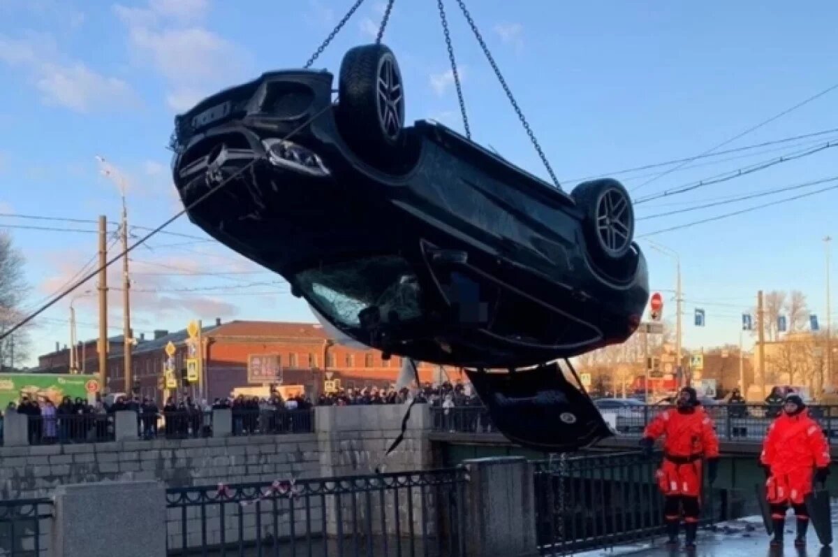    Погибшую в ДТП на Обводном канале не раз штрафовали за превышение скорости