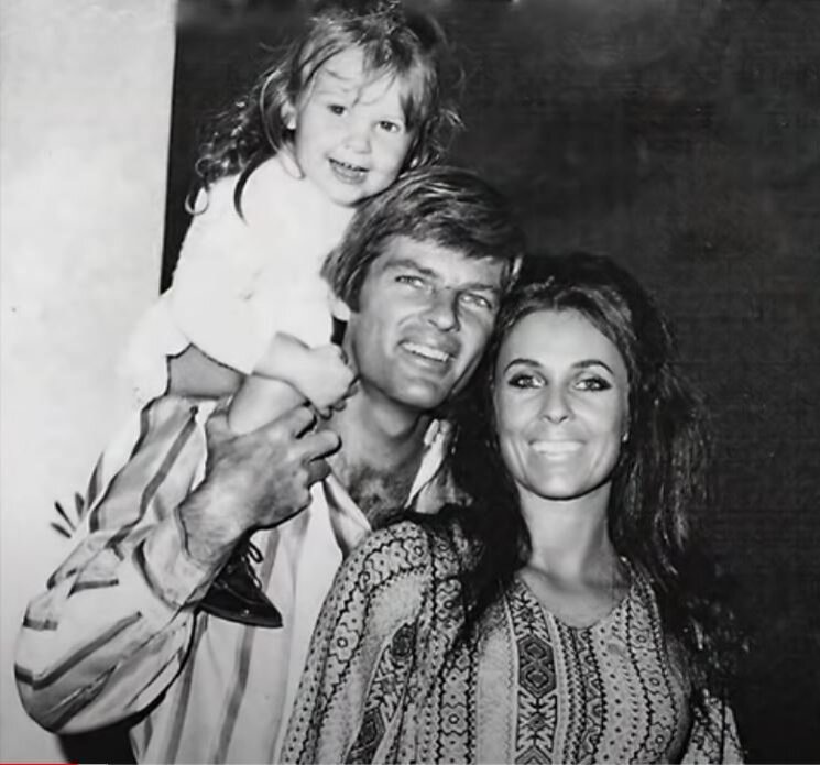Дин с женой Патрицией и дочкой Рамоной