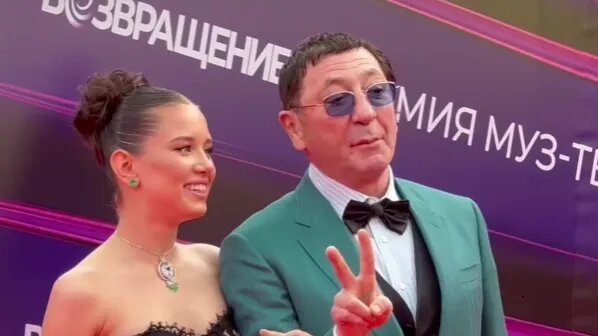    Аврора Киба и Григорий Лепс. Фото: ТВЦ