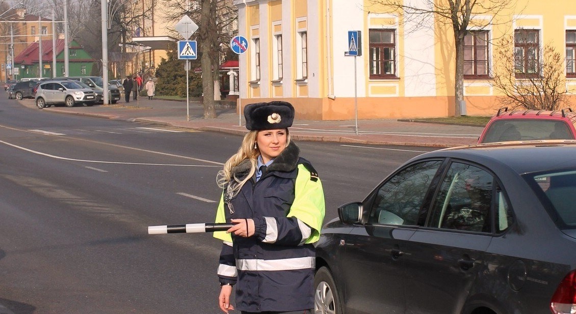инспектор ГИБДД